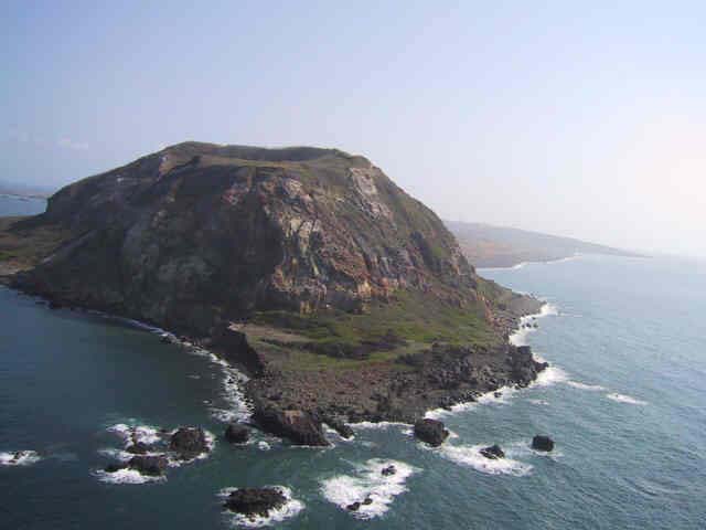 Image of Iwo Jima from iwojima.com